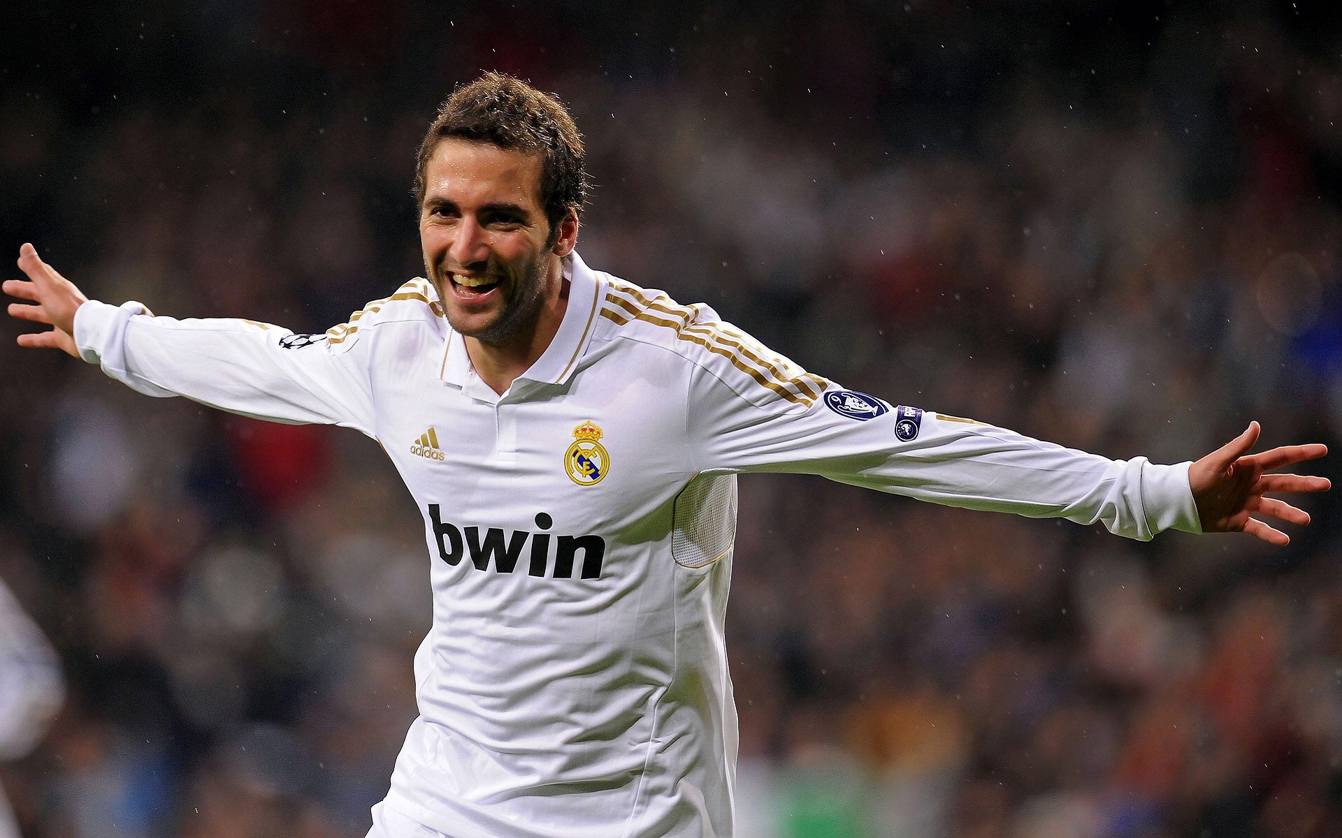 楚阿梅尼破纪录之夜,巴西如何逆转比利时,重铸桑巴荣耀